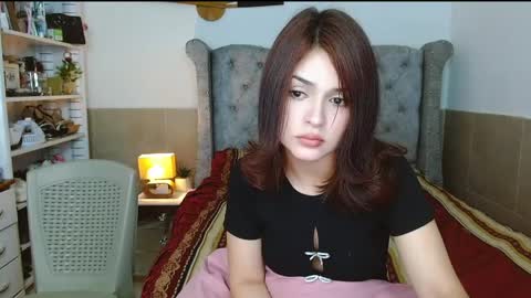 Selena  Andress online show from 24, 4, 2026
