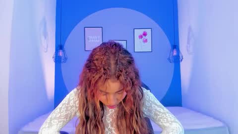 Selena online show from 19, 10, 2025