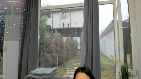 Snapshot of selena_reeves chatting on 31, 1, 2025 Selena online show from 31, 1, 2025