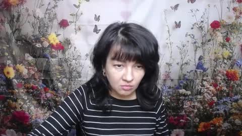SelenaFly online show from 4, 10, 2025