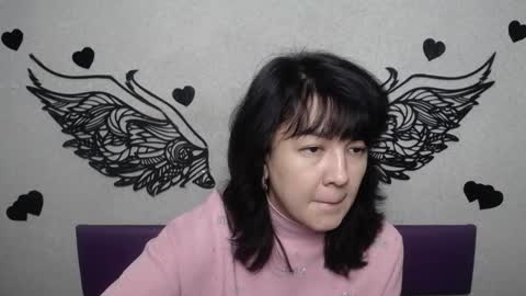 SelenaFly online show from 15, 10, 2025