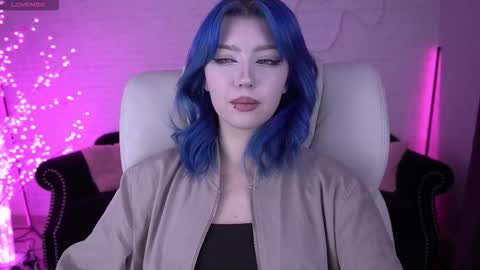 selenairis online show from 4, 2, 2026