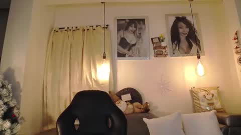 SelenaRossi online show from 15, 12, 2025