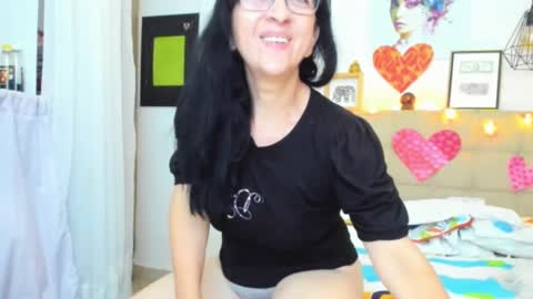 Snapshot of selene_milf_ chatting on 17, 2, 2025 Selene online show from 17, 2, 2025