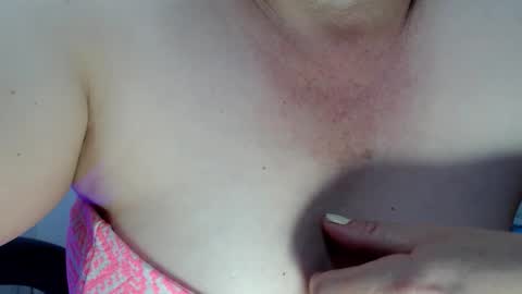 selene online show from 15, 4, 2026