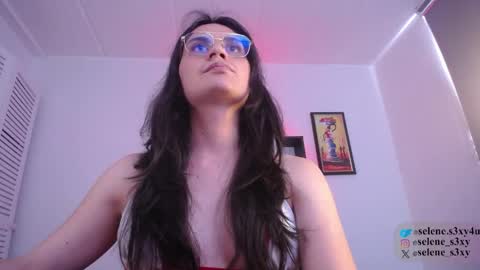 selene_s3xy online show from 4, 4, 2026