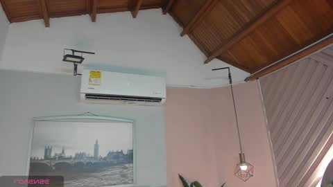 Snapshot of selene_tylor_ chatting on 12, 10, 2025 Selene online show from 12, 10, 2025