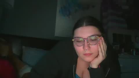 Snapshot of selenebaby chatting on 9, 9, 2025 Selene online show from 9, 9, 2025