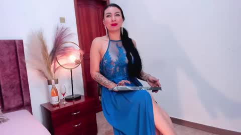 Snapshot of selenelujan chatting on 26, 2, 2025 Selene Lujan online show from 26, 2, 2025