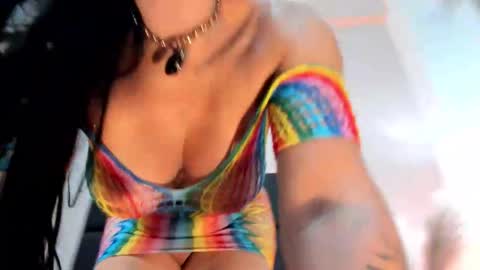 Snapshot of selenelujan chatting on 15, 12, 2025 Selene Lujan online show from 15, 12, 2025