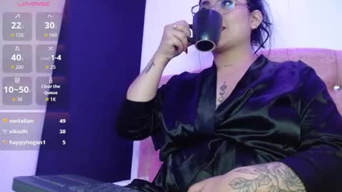 Selene online show from 11, 11, 2025