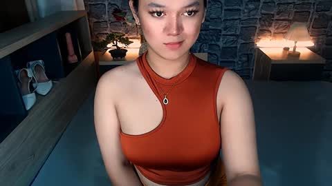 Snapshot of selenesantiago chatting on 10, 1, 2025 joan online show from 10, 1, 2025