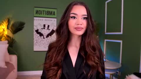 Snapshot of selennevoss chatting on 4, 7, 2026 Selenne online show from 4, 7, 2026