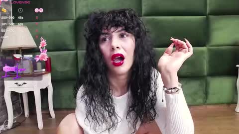 Snapshot of selensummer chatting on 11, 10, 2025 Selen online show from 11, 10, 2025