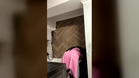 Snapshot of selinn11 chatting on 16, 12, 2025 Selin online show from 16, 12, 2025