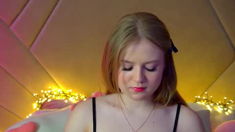 SelinSwarovski online show from 27, 2, 2025