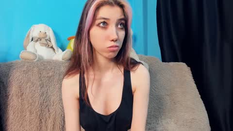 Snapshot of sell0n chatting on 22, 12, 2024 Mindy online show from 22, 12, 2024