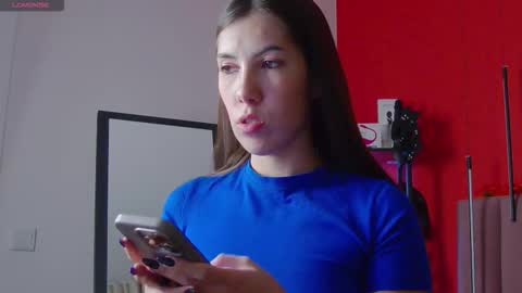 Snapshot of sellashine chatting on 10, 10, 2025 Nicole online show from 10, 10, 2025