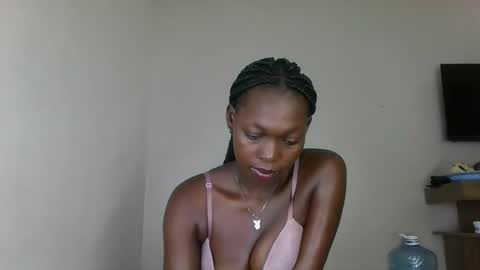 Snapshot of sellinprinces chatting on 24, 10, 2025 sellinprinces online show from 24, 10, 2025