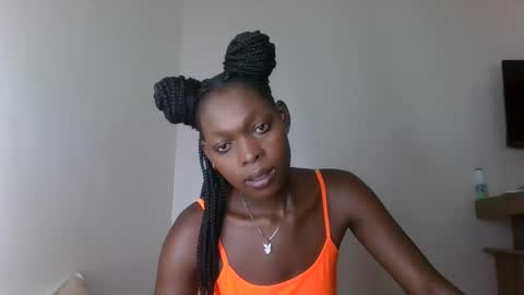 Snapshot of sellinprinces chatting on 27, 10, 2025 sellinprinces online show from 27, 10, 2025