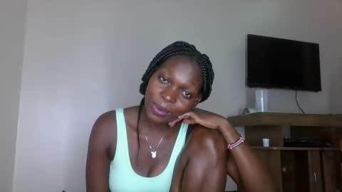 Snapshot of sellinprinces chatting on 30, 10, 2025 sellinprinces online show from 30, 10, 2025