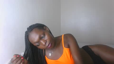 Snapshot of sellinprinces chatting on 14, 11, 2025 sellinprinces online show from 14, 11, 2025