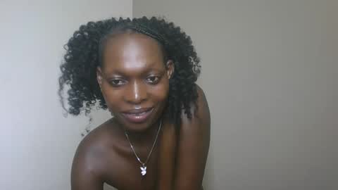 Snapshot of sellinprinces chatting on 22, 11, 2025 sellinprinces online show from 22, 11, 2025