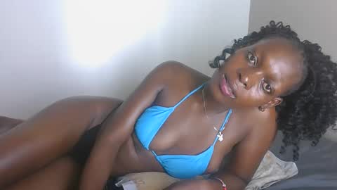 Snapshot of sellinprinces chatting on 26, 11, 2025 sellinprinces online show from 26, 11, 2025