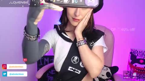   online show from 27, 9, 2025