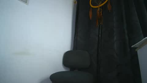 Snapshot of sem_alas chatting on 18, 9, 2025 sem_alas online show from 18, 9, 2025