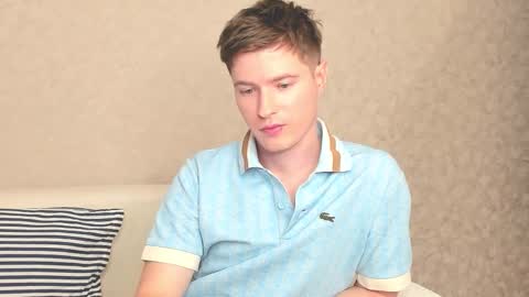 Snapshot of semyonone chatting on 10, 10, 2025 Semyon online show from 10, 10, 2025