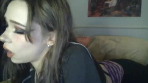 goddess esme  online show from 8, 3, 2025