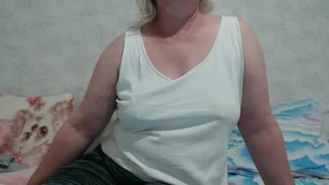 Snapshot of seniorita333 chatting on 6, 12, 2024 Lenna online show from 6, 12, 2024