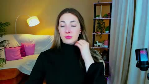 sensitiveheartt online show from 27, 9, 2025