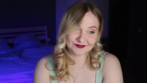 Snapshot of sensual_girrrl chatting on 30, 6, 2026 Ilona online show from 30, 6, 2026