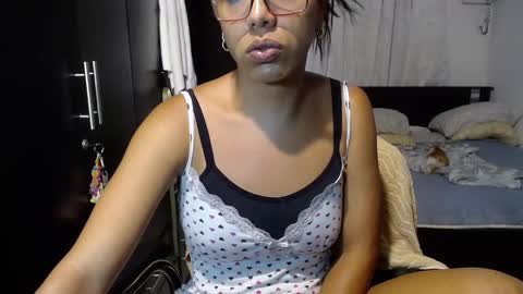 Snapshot of sensual_natalie chatting on 2, 12, 2024 sensual_natalie online show from 2, 12, 2024