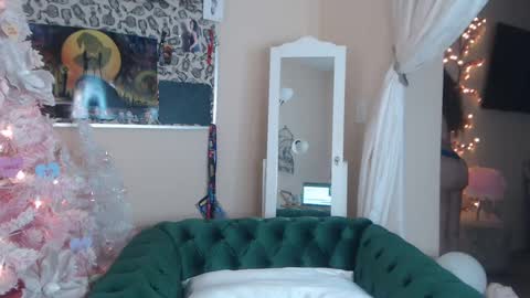 V online show from 1, 2, 2025