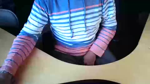 Snapshot of sensualgentlem chatting on 13, 10, 2025 Sensually Yours online show from 13, 10, 2025