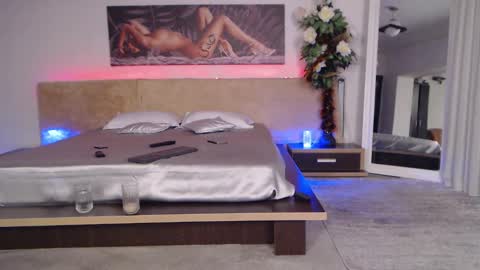 Snapshot of sensualhallie chatting on 8, 12, 2024 Hallie online show from 8, 12, 2024