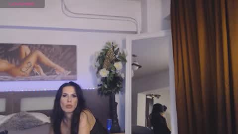 Snapshot of sensualhallie chatting on 23, 11, 2025 Hallie online show from 23, 11, 2025