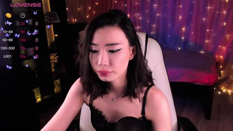 Kiki online show from 12, 12, 2024