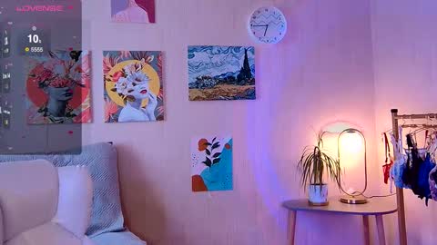 Snapshot of sensuallucy233 chatting on 7, 11, 2025 sensuallucy233 online show from 7, 11, 2025