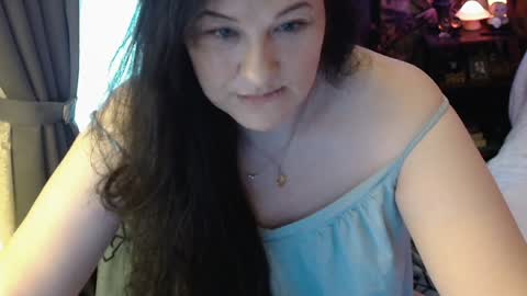 Snapshot of sentfrmheaven chatting on 24, 1, 2025 Tara online show from 24, 1, 2025