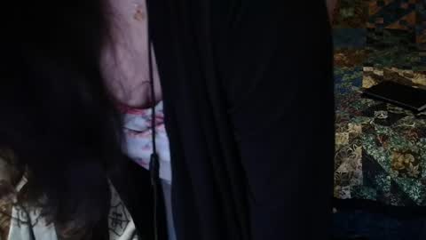 Snapshot of sentfrmheaven chatting on 4, 12, 2025 Tara online show from 4, 12, 2025