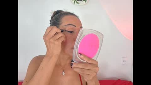 sephorandmonell online show from 11, 11, 2025