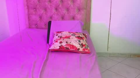 Snapshot of serafina_ chatting on 13, 1, 2025 serafina_ online show from 13, 1, 2025