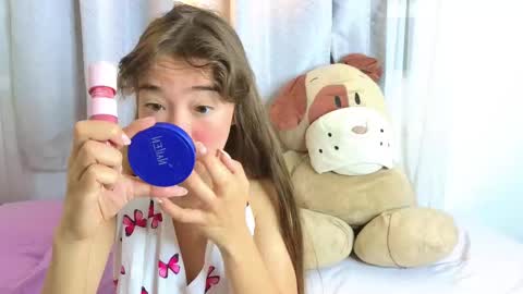 Snapshot of serafina_ chatting on 9, 10, 2025 serafina_ online show from 9, 10, 2025