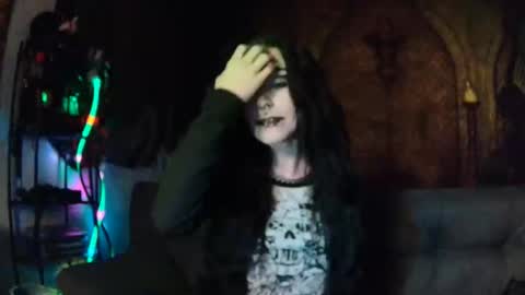 Snapshot of seraphinmunster chatting on 9, 10, 2025 Seraphin Munster online show from 9, 10, 2025