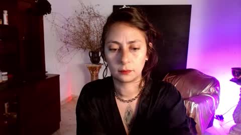 Snapshot of serena_xyz chatting on 27, 9, 2025 Serena Xyz online show from 27, 9, 2025