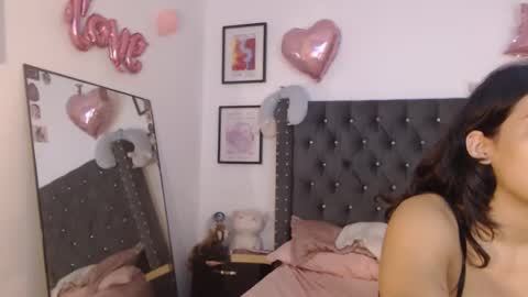 Snapshot of serenaroussee chatting on 9, 3, 2025 sararoussee online show from 9, 3, 2025